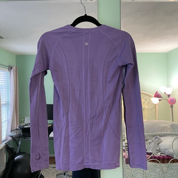 Lululemon Swiftly Long Sleeve - Sz 6 - Picture 3 of 3